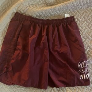 Men’s Nike Running Shorts 5”